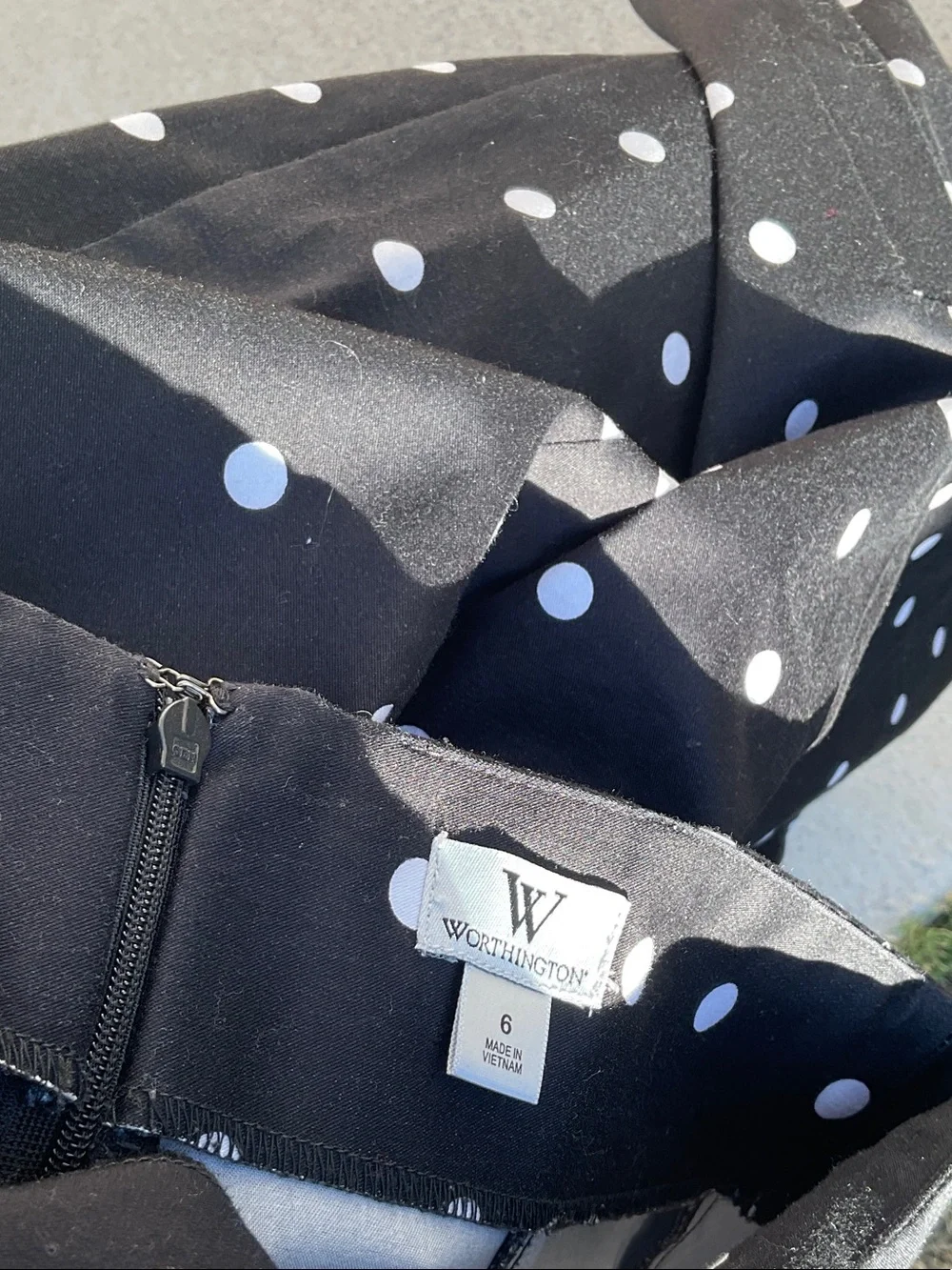 Take 50% OFF- Worthington Black and White Polka Dot Pencil Skirt, Size-6
